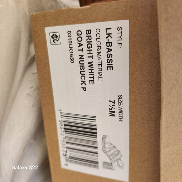 Lucky Brand " Bassie" Bright White Goat Nubuck Sandals. NIB. Size 7.5 - Picture 3 of 12